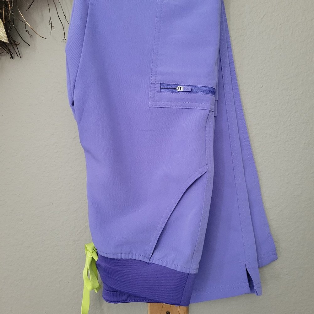 Yola™ Skinny Scrub Pants 2.0